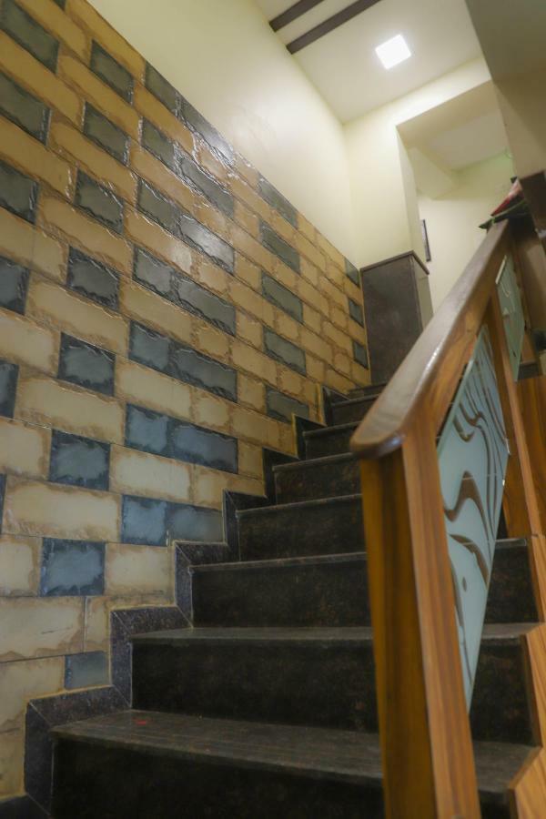 Hotel Plaza Executive - Near Bkc Mumbai Luaran gambar